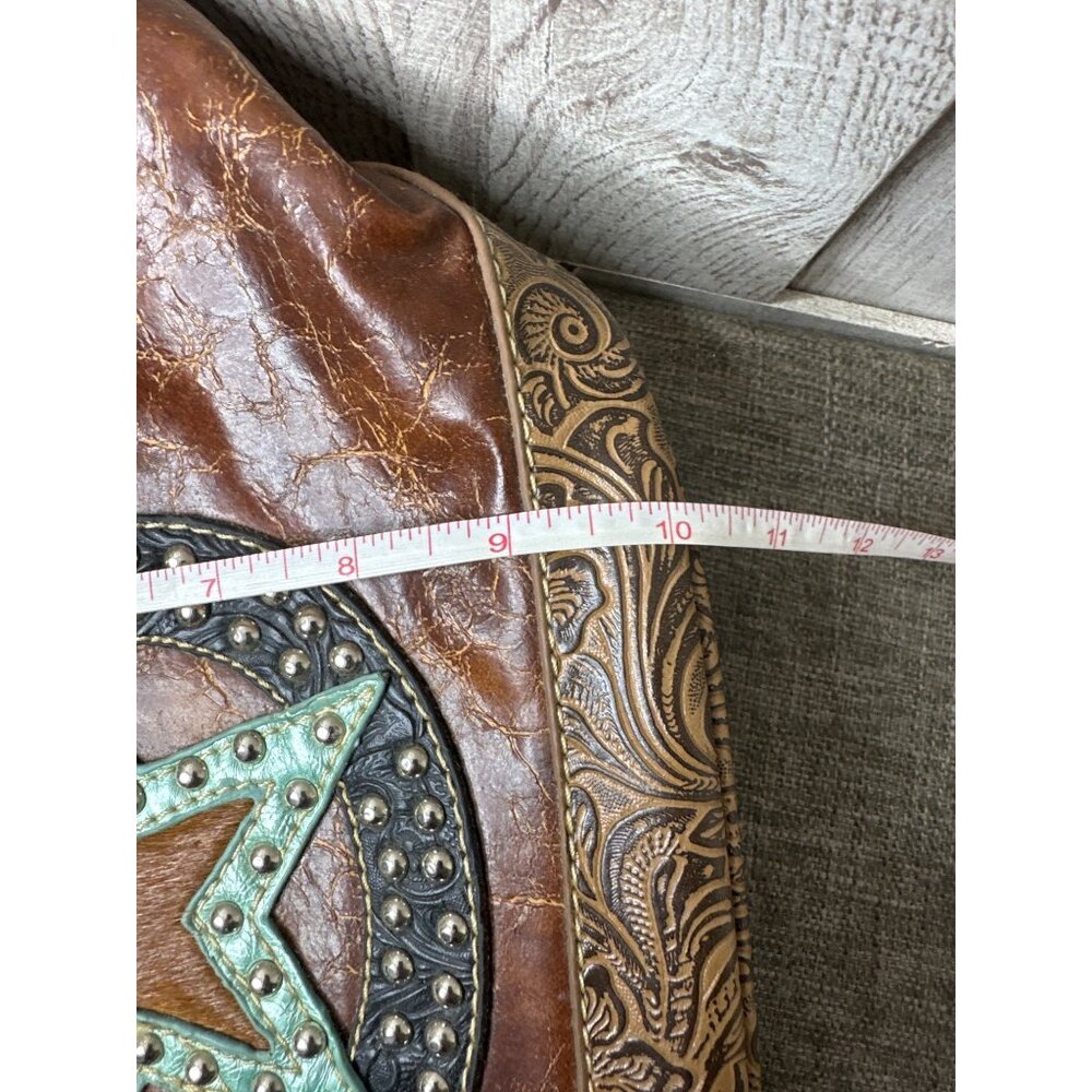 Western Style Brown Handbag Purse w/ Embossed Paisley Design & Star Horseshoe - Picture 6 of 9